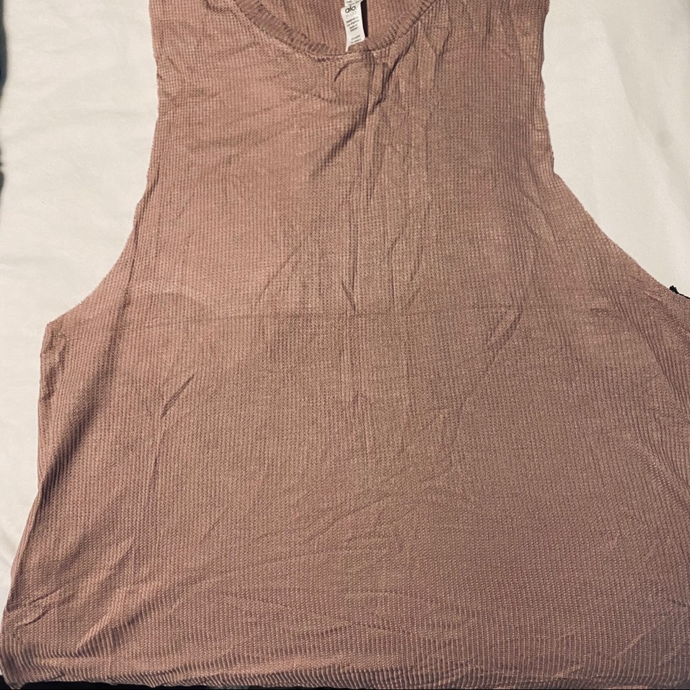 ALO sleeveless shirt Large